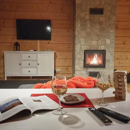 Lk Lapsze Z Prywatna Balia I Sauna 샬레 *